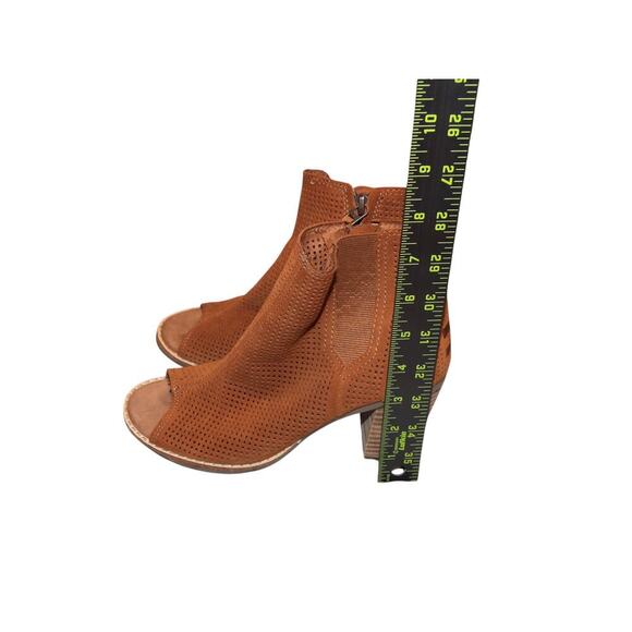 Toms bootie  Majorca cinnamon peep toe suede bootie size 5 UK 3 - Picture 7 of 8